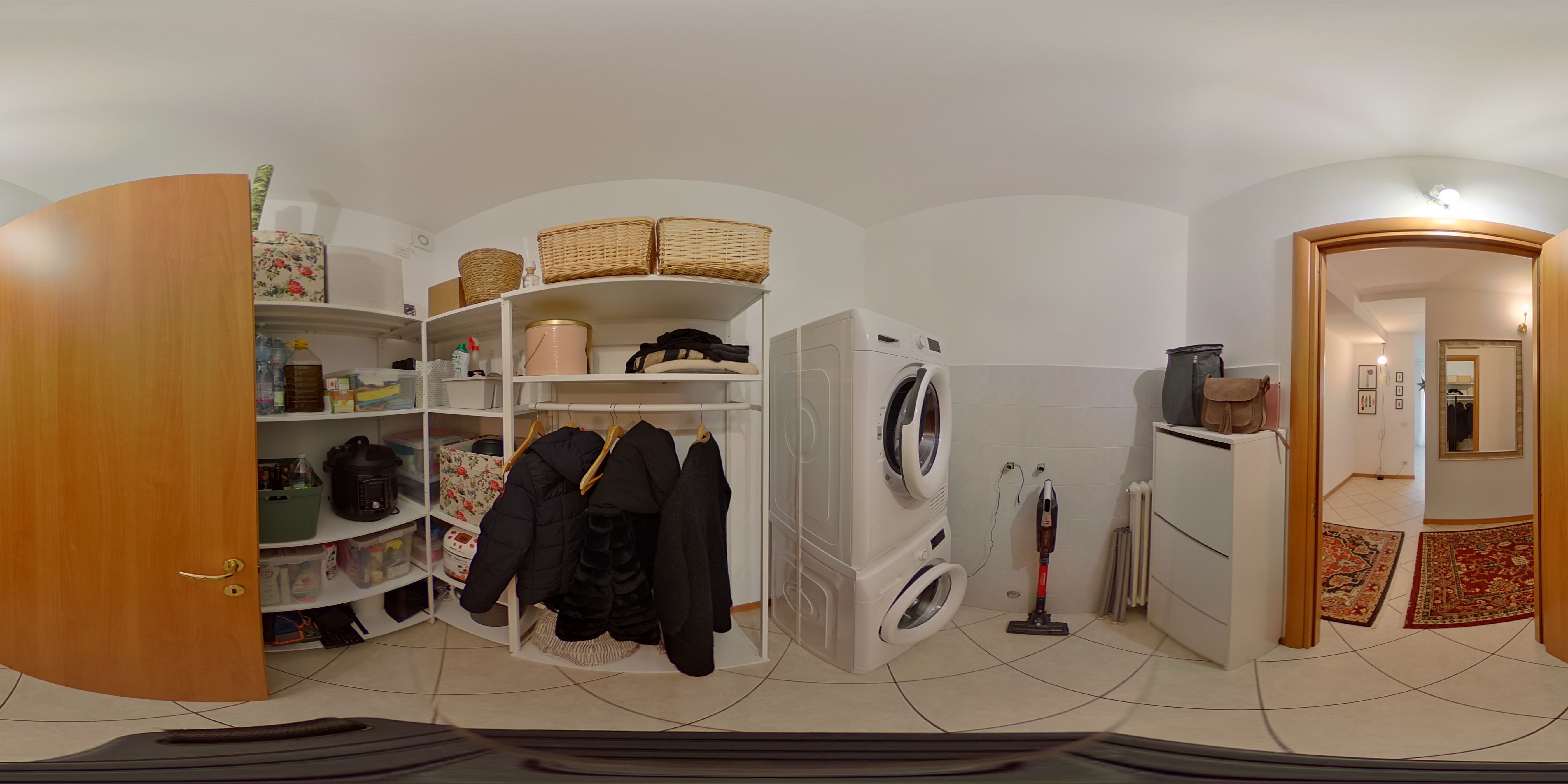 Ripostiglio/lavanderia