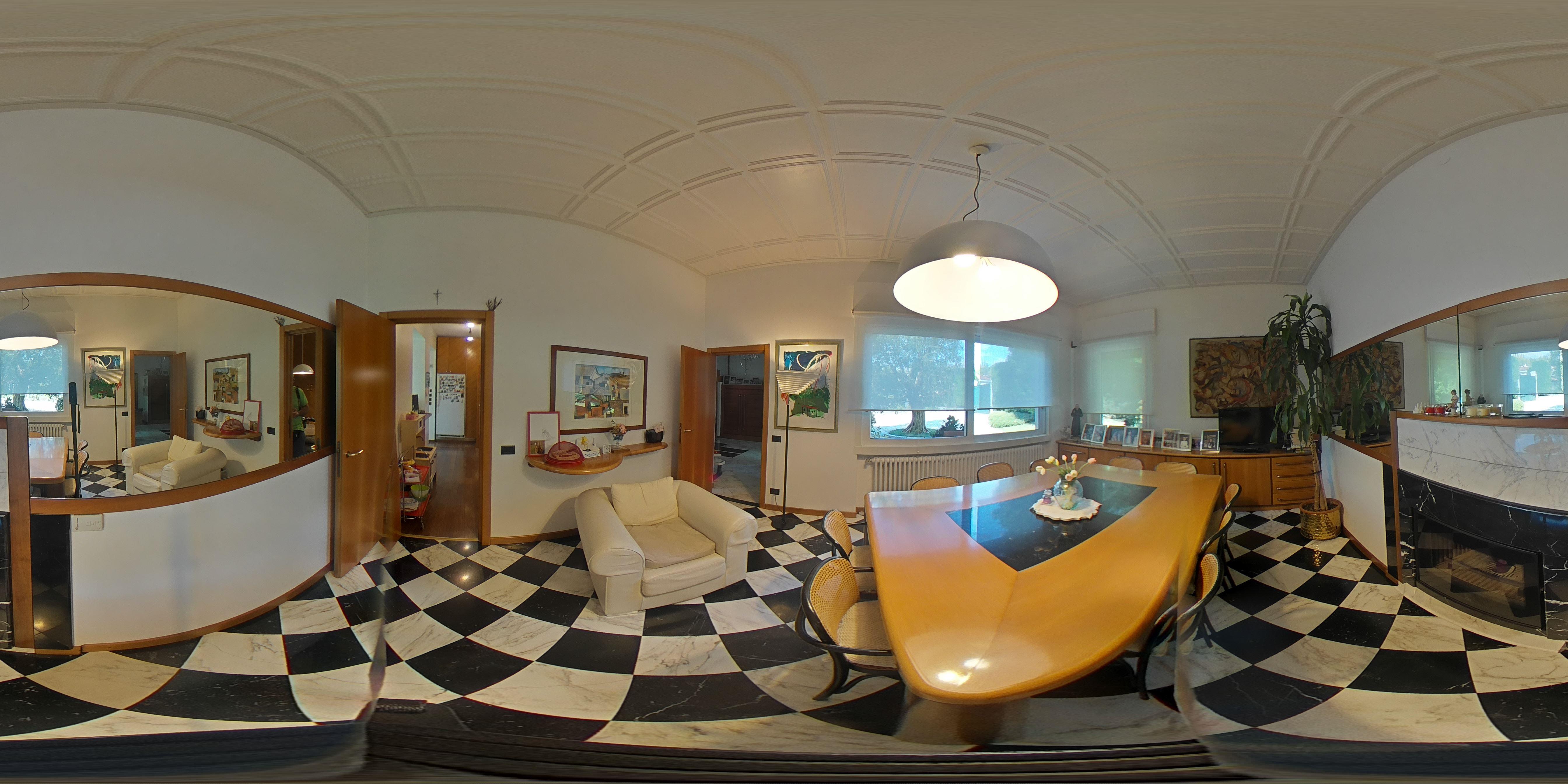 Villa in Vendita Oggiono